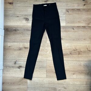 RW&CO. Camber and Grace Women's Black High-Rise Work-Legging Hybrid Pant.